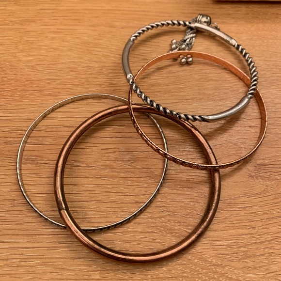 Set of bracelets from Buckle - Picture 8 of 12